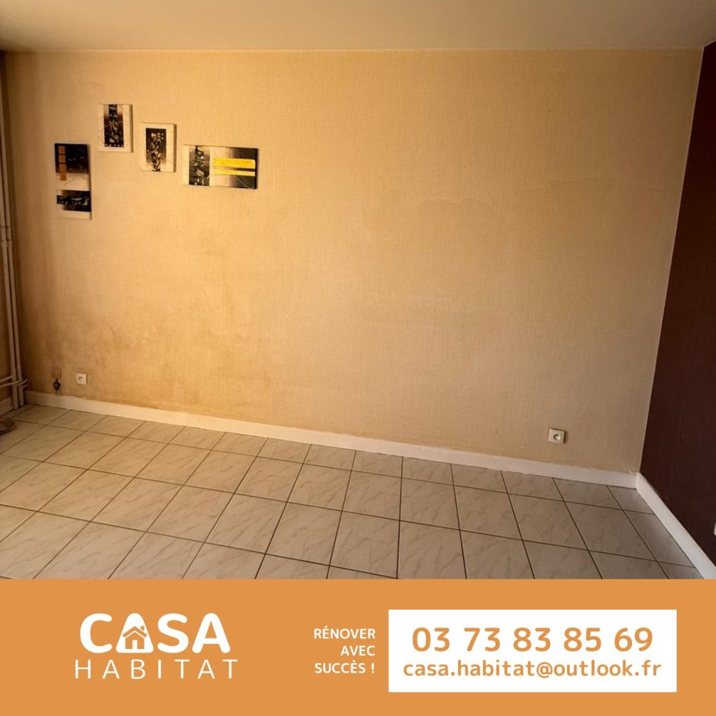 Rénovation intérieure et menuiserie - montceau les mines avant (2)