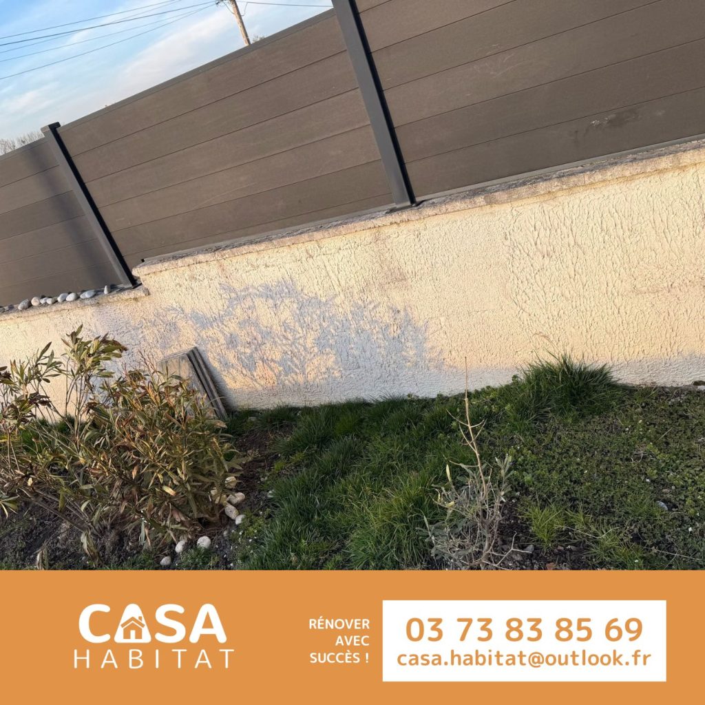 Façade clôture avant ravalement – Blanzy